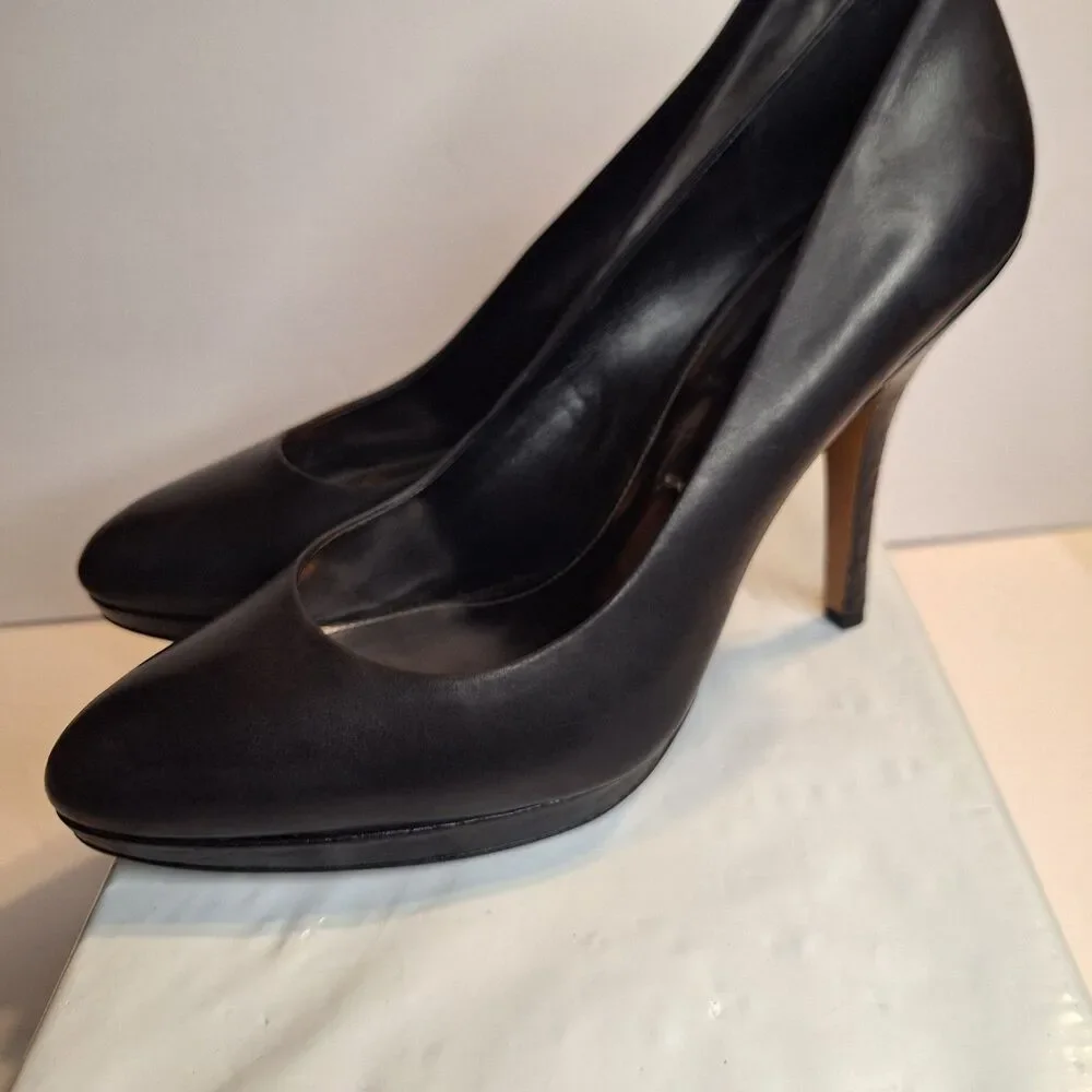 Coach Black Leather Women's Pumps Shoes.  Size 10